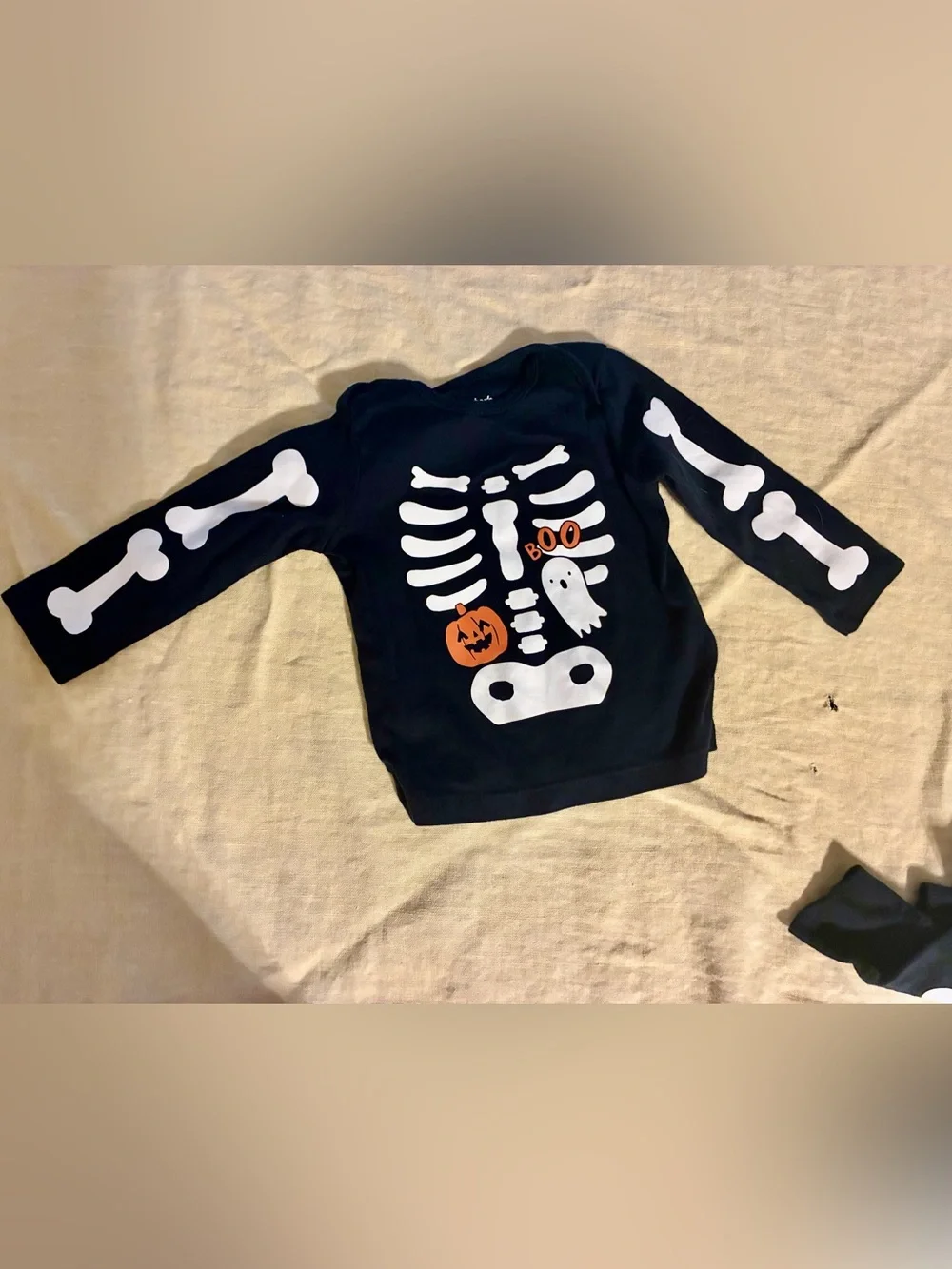 Carter’s 6-9 months Baby Halloween Skeleton Outfit